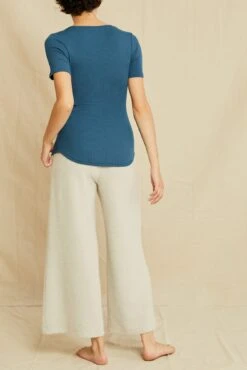 Itana Dream Rib Tee - Azure -NovaWear Shop 0018 Short Sleeve Itana Azure 0252 web 0e131b7a dae3 47d4 b253 e6115d74d115