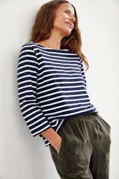 Halle Tee - Navy And Ivory