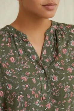 Renata Ecovero Blouse -NovaWear Shop 0142RenataLagoGreen 2616 web