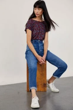 Laurie Silken Modal Tee -NovaWear Shop 0204 Laurie North Shore Floral 02436