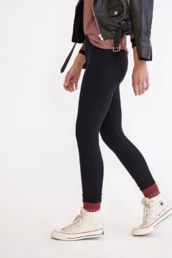 Magda Dream Rib Leggings -NovaWear Shop 0260 Magda Dream Rib Black 1808 web