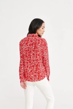 Bixby Washable Silk Blouse - Lille Floral -NovaWear Shop 0263 Bixby Lille Floral 0279 web 4966c5ac b60a 4d06 bc07 36b8fc442777