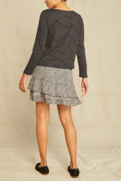 Marley Long Sleeve Tee - Nissi Stripe Black -NovaWear Shop 0296 Marley Nissa Stripe 3313 web a1f2309c 99c5 49c1 b390 4be0171a1ec8