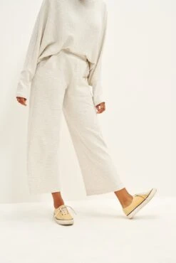 Willow Scallop Knit Pants -NovaWear Shop 0327 Willow Scallop Natural Birch 1792 web