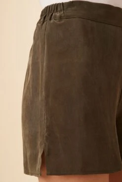 Palo Cottonseed Cupro Short - Olive -NovaWear Shop 0352 Palo Olive 4