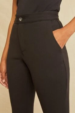 Beatrice Cropped Flare Pant -NovaWear Shop 0429 Beatrice Cropped Flare Black 0582 web
