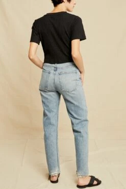 Jeanette Short Sleeve Tee - Black 8 Jeanette Short Sleeve Tee - Black -NovaWear Shop 0453 Jeanette Black 0393 web 12052d5b 7557 4c10 88b8 41047d31f40d