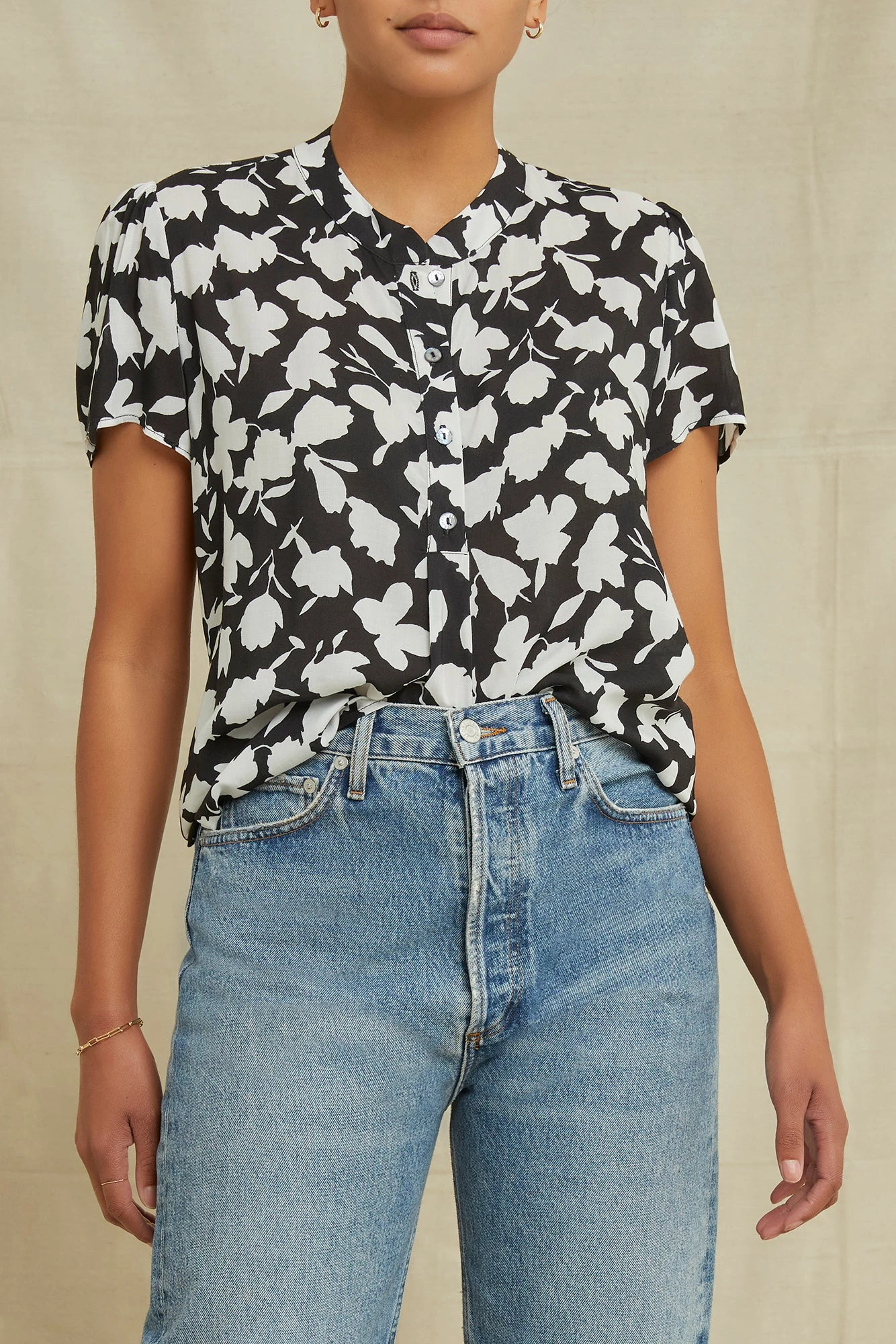 Elodie Ecovero Blouse - Vista Floral 1 Elodie Ecovero Blouse - Vista Floral