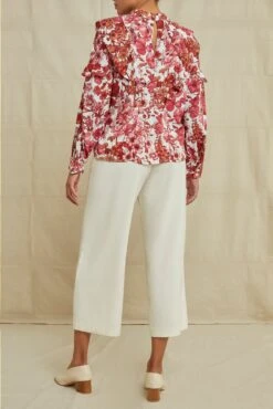 Clara Ecovero Blouse - Elsinore Floral 6 Clara Ecovero Blouse - Elsinore Floral -NovaWear Shop 0485ClaraElsinoreRed 7527 web 3d500911 6882 4482 95e6 d408f17ad436