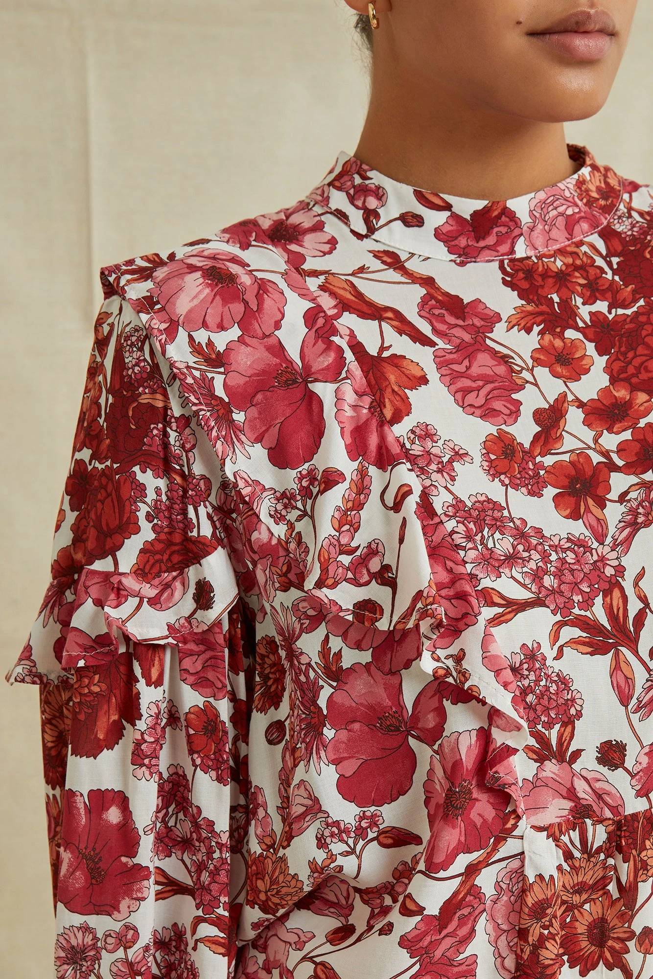 Clara Ecovero Blouse - Elsinore Floral 4 Clara Ecovero Blouse - Elsinore Floral - Image 4