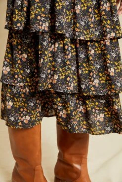 Christy Skirt - Marion Floral -NovaWear Shop 0546 Christy Marion Print 10807 web f8f67a06 5922 4c4f 8b68 0c41b7353974