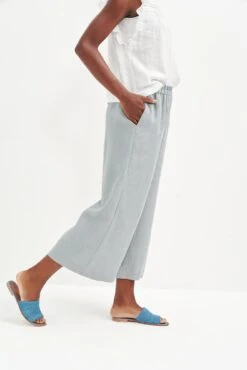 Salice Linen Pants - Eucalyptus -NovaWear Shop 0558 Salice Linen Eucalyptus 1297 web e9b72792 4efe 448d 88c5 72264e554c27