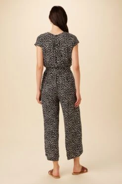 Wynnie Ecovero Jumpsuit - Italia -NovaWear Shop 0562 Wynnie Italia 3