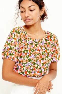 Lotta Washable Silk Blouse - Seaside Floral -NovaWear Shop 0563 Lotta Silk Seaside Floral 1233 web 0c760966 1902 4946 857f 50314c1d2f95