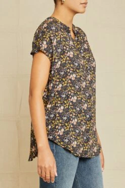 Renata Ecovero Blouse -NovaWear Shop 0607 Renata Ecovero Marion Print V2 15737 web