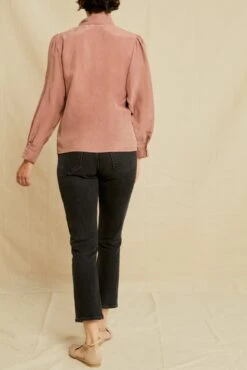 Olivet Cottonseed Cupro Blouse - Quartz 6 Olivet Cottonseed Cupro Blouse - Quartz -NovaWear Shop 0710 Olivet Cottonseed Cupro Quartz 3187 web 9ec1ee70 006a 4210 afd3 26ede84a1334