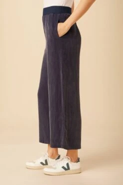 Salice Mixed Cupro Pants - Ocean -NovaWear Shop 0721 Salice Pant Mixed Media Ocean 2 93c58cfd ae4c 41b5 b4d5 bfc6efdd6f6d