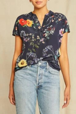 New Release -NovaWear Shop 1068 Renata Provence 3796 web 4868b6be 81bb 49b4 9ae7 2dff4b8336b8