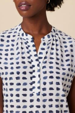 Renata Washable Silk Blouse - Squared Up White 8 Renata Washable Silk Blouse - Squared Up White -NovaWear Shop 1068 Renata Squared Up White 4 97d4dd39 44d6 43c9 b2ad 98f56daed6db