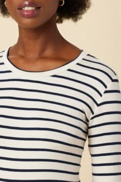 Berkeley Long Sleeve Dream Knit Tee - Marine Stripe 7 Berkeley Long Sleeve Dream Knit Tee - Marine Stripe -NovaWear Shop 21 0108 Long Sleeve Berkeley Marine Stripe 4