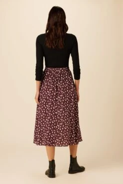 Blaze Washable Silk Skirt - Pebble Dot Plum -NovaWear Shop 21 9838 Blaze Plum Ivory 3