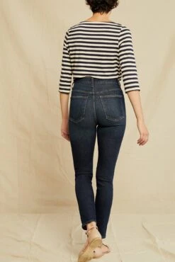 AGOLDE Pinch Waist High Rise Skinny Jean - Ovation 6 AGOLDE Pinch Waist High Rise Skinny Jean - Ovation -NovaWear Shop 3RDPA6000ENDLSS 90s Pinch Endless 1474 web 261f5e2f 83cd 4202 bc96 23ceb0ed5c92