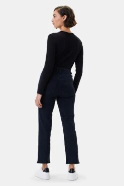 AGOLDE Kye Mid Rise Straight Crop - Pepper -NovaWear Shop 3RDPA6070 Kye Pepper 3 4d172f2a 3f20 4136 81ad 18740271e28d