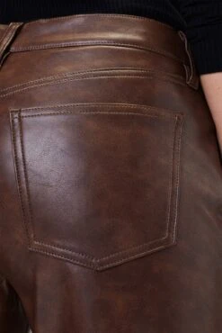 AGOLDE Sloane Jean - Cola 11 AGOLDE Sloane Jean - Cola -NovaWear Shop 3RDPA6101 Sloan Cola 6 c8271b64 3312 4f92 8111 5c9ed08c7dfa