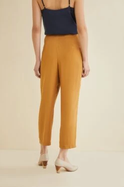 Anissa TENCEL™ Twill Pant - ReAmour -NovaWear Shop 4104 Anissa Tencel Twill Spice 0577 web a0535012 81a2 4c82 803e f7f750564305