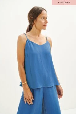 Lisbon Cupro Blouse - Slate -NovaWear Shop 491 Lisbon Slate 1100 web 32038fb8 b921 4f2d 95a9 6b57c5b23096