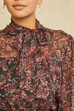 Lorenza Nouveau Silk Blouse -NovaWear Shop 5028 Lorenza Joshua Tree Floral 0331 web