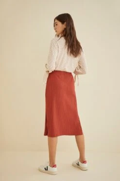 Vindy Paris Rib Skirt - Cinnamon -NovaWear Shop 9313VindySkirtCinnamon 1471 web f1a90c32 680a 4a81 815d ca31b6dcd940