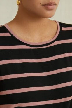 Berkeley Dream Knit Tee - Black And Quartz -NovaWear Shop 9493SSBerkeleySausalitoBlackQuartzStripe 3321 web 7ff712d4 e623 4a0d 8f7b f64ee53d8532