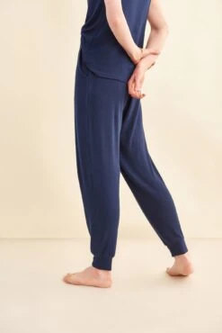 Skylar Dream Rib Joggers - Ocean -NovaWear Shop 9687 Skylar Dream Rib Navy 1176 web 2f2b2065 39fb 472d 8877 23dc8c08764b