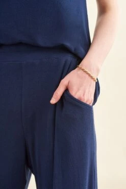 Skylar Dream Rib Joggers - Ocean -NovaWear Shop 9687 Skylar Dream Rib Navy 1191 web 0e75ec88 8197 42bd baf2 1caaf2ad6c25