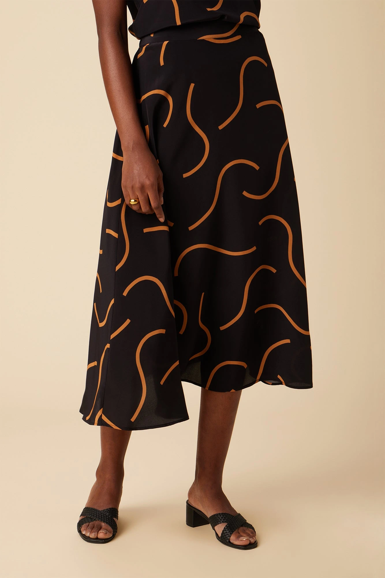 Blaze Washable Silk Skirt - Waves Caramel 1 Blaze Washable Silk Skirt - Waves Caramel