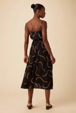 Blaze Washable Silk Skirt - Waves Caramel 8 Blaze Washable Silk Skirt - Waves Caramel -NovaWear Shop 9838 Blaze Silk Waves Caramel 3