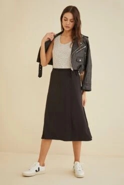 Moraga Zero-Waste Skirt 8 Moraga Zero-Waste Skirt -NovaWear Shop 9882 Moraga Black 1806 web