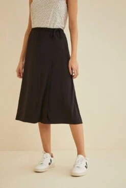Moraga Zero-Waste Skirt 7 Moraga Zero-Waste Skirt -NovaWear Shop 9882 Moraga Black 1829 web