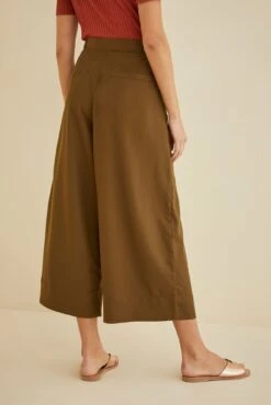 Kowtow Pleat Pants - Khaki -NovaWear Shop KOWTOW Pleat Pants Exclusive Khaki 1337 web bc07a196 353d 4d8b ad08 16633b1b99c6