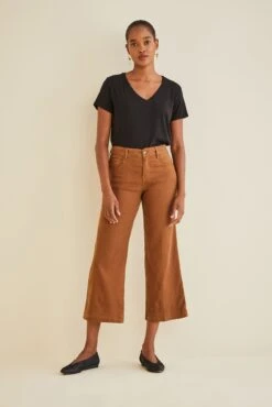 Annabelle Wide Leg Cropped Pant - Tobacco -NovaWear Shop LEVEL 99 Annabelle Wide Leg Crop Tobacco 1323 web 6c06bd02 532b 45dd bfca d46a45a1bb9f